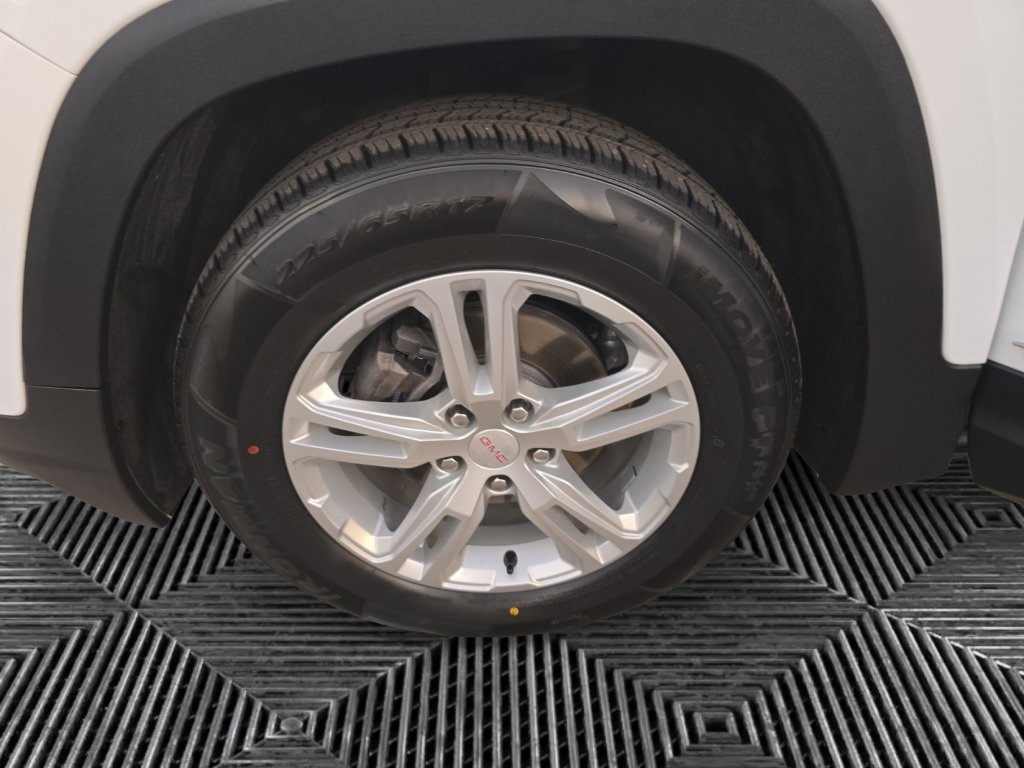 Used 2023 GMC Terrain SLE w/ Driver Convenience Package image 27