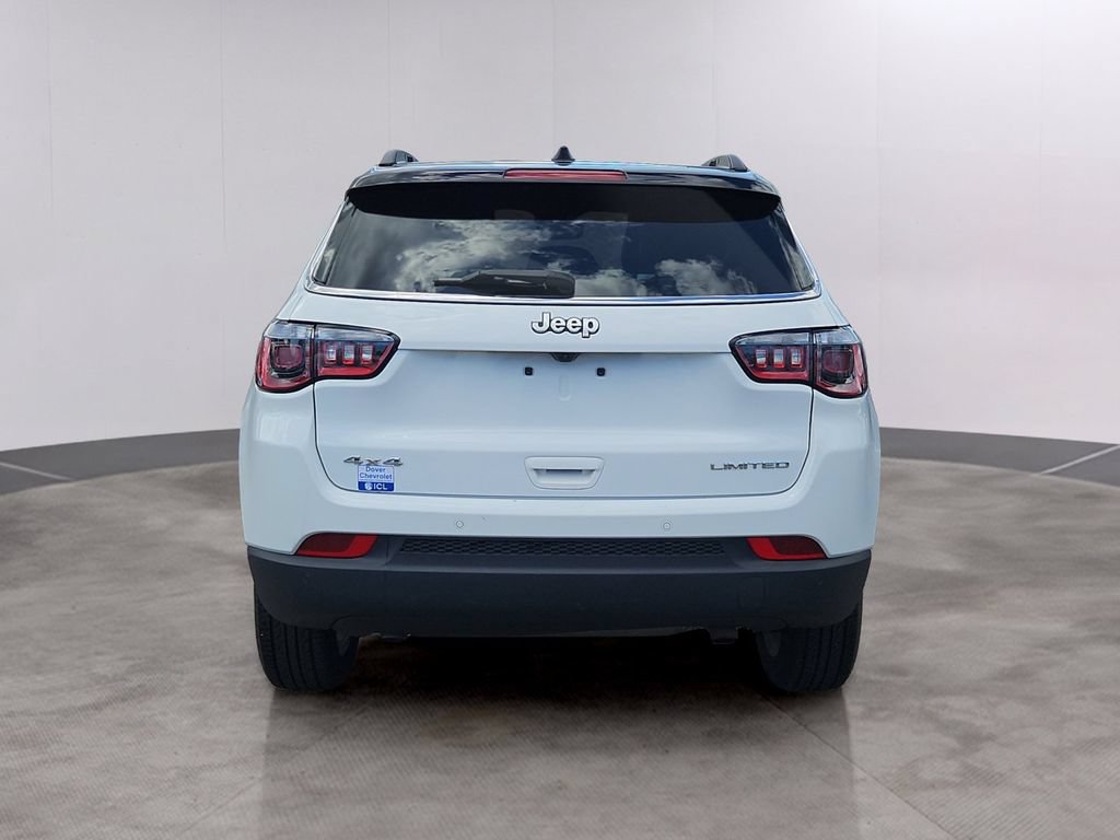 Used 2025 Jeep Compass Limited AWD/4WD image 5