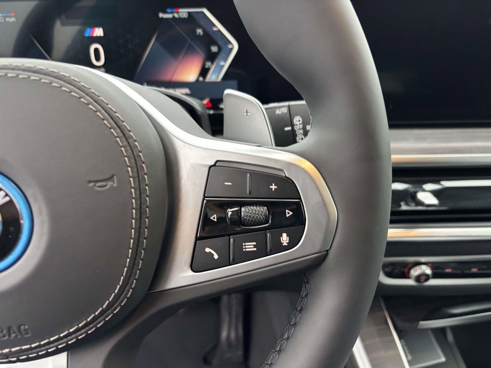 New 2026 BMW X5 xDrive50e w/ M Sport Package image 18