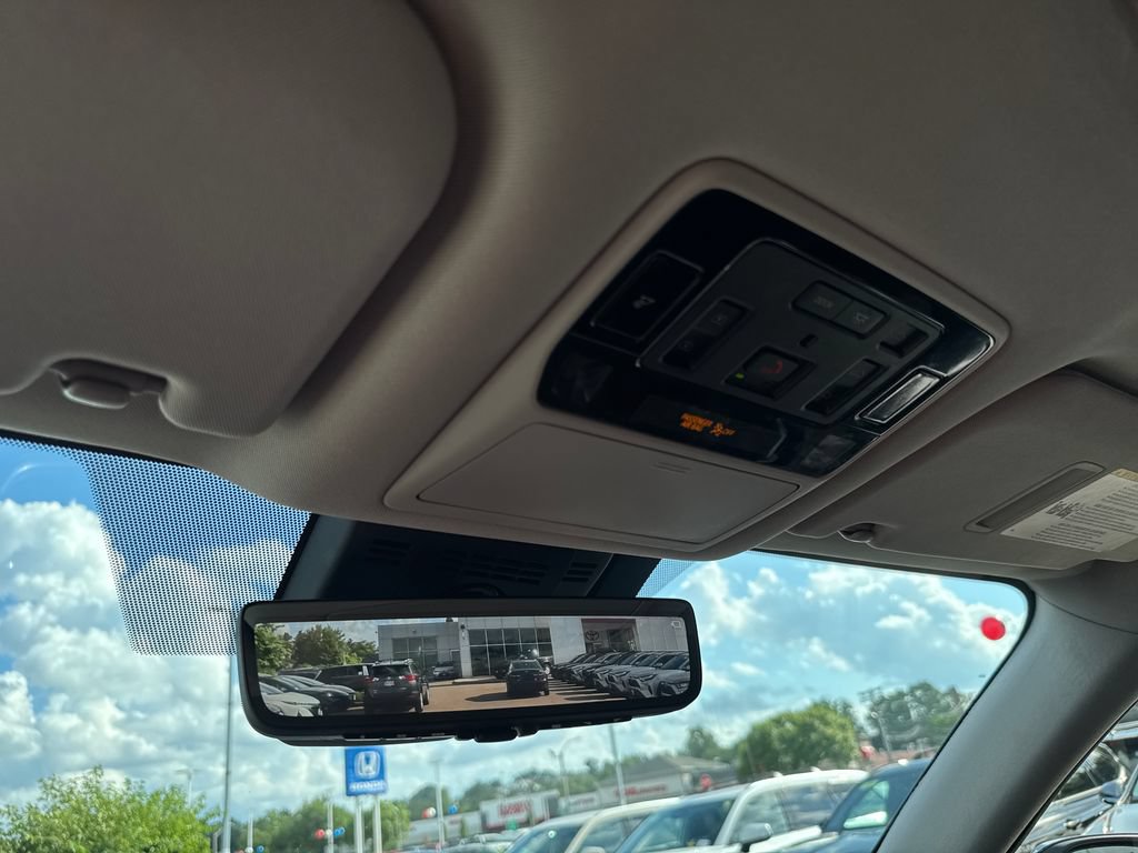 Used 2024 Toyota Grand Highlander AWD image 33