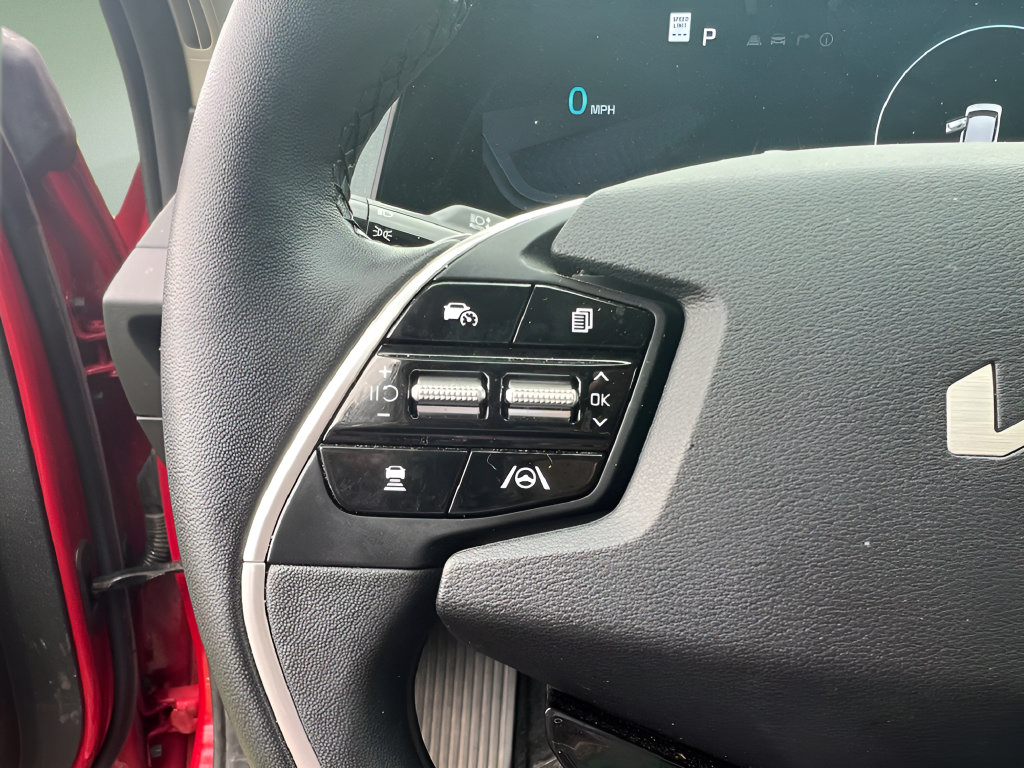 Used 2024 Kia EV6 Wind w/ Wind Technology Package AWD/4WD image 21