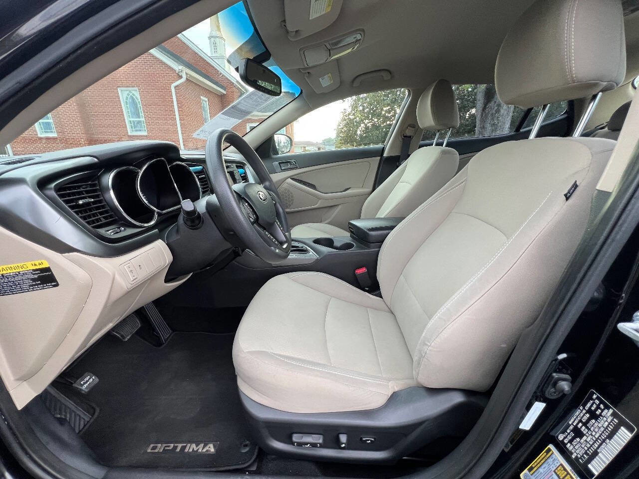 Used 2013 Kia Optima LX w/ Convenience Plus Pkg image 11