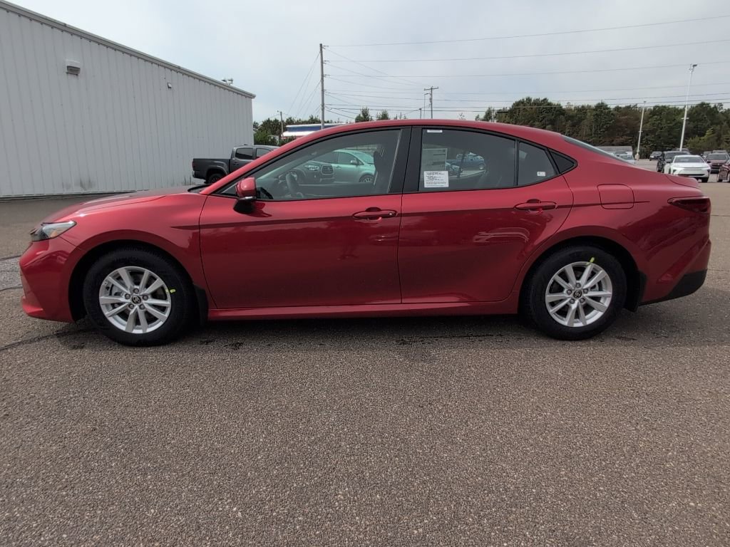 New 2026 Toyota Camry LE w/ Convenience Package image 2