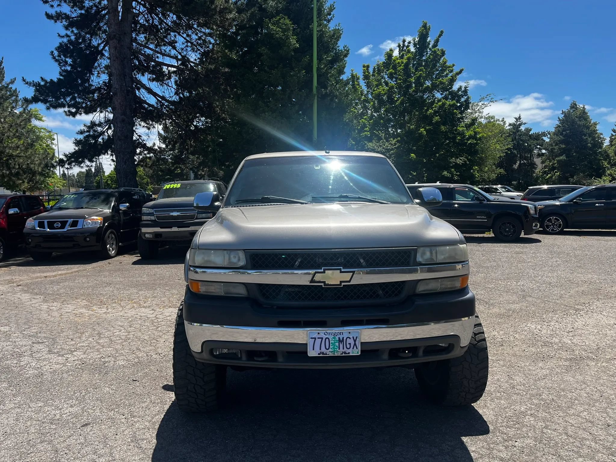Used 2001 Chevrolet Silverado 2500 LS w/ Off-Road Skid Plate Pkg AWD/4WD image 8
