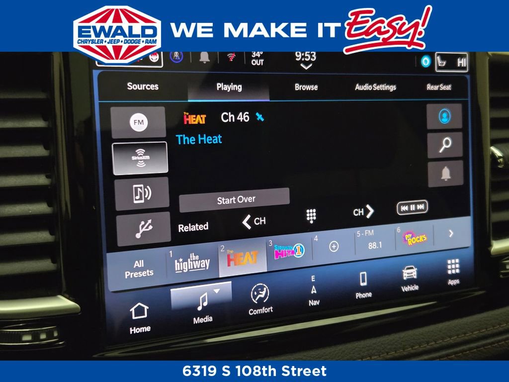 New 2026 Chrysler Pacifica Pinnacle AWD/4WD image 3