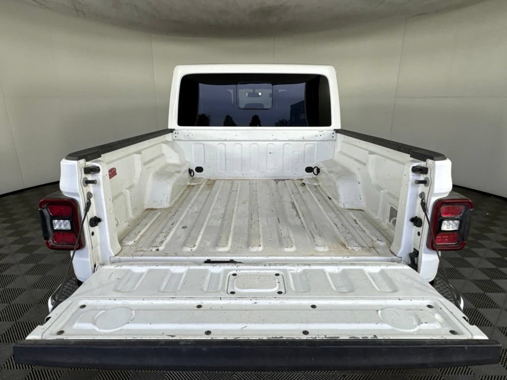 Certified 2021 Jeep Gladiator Overland AWD/4WD image 33