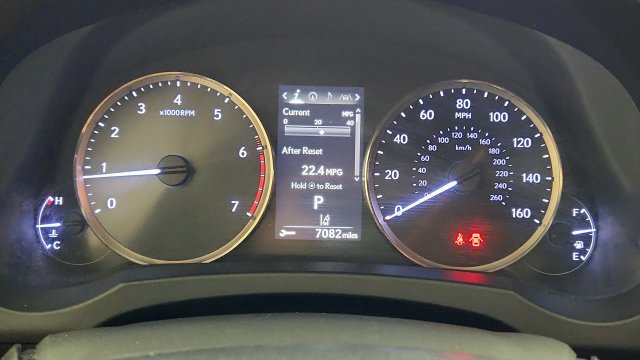Used 2017 Lexus IS 200t w/ Navigation System Package RWD image 15