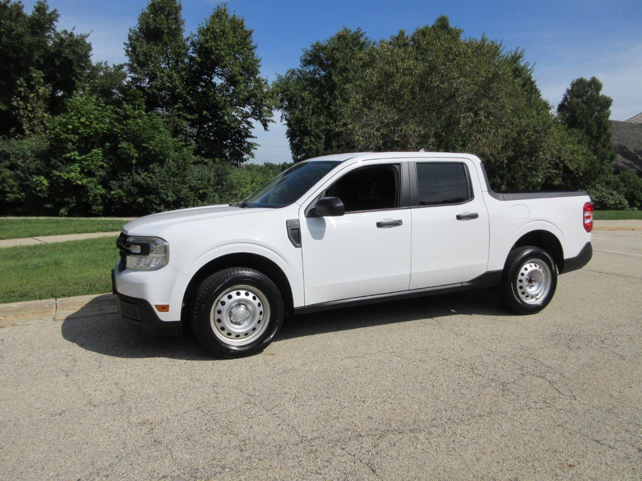 Used 2022 Ford Maverick XL FWD image 22