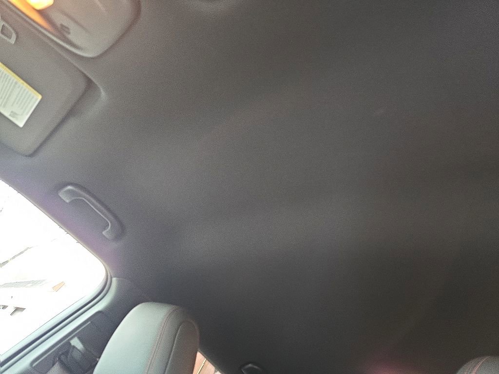 Used 2023 Chevrolet TrailBlazer RS w/ Convenience Package image 19