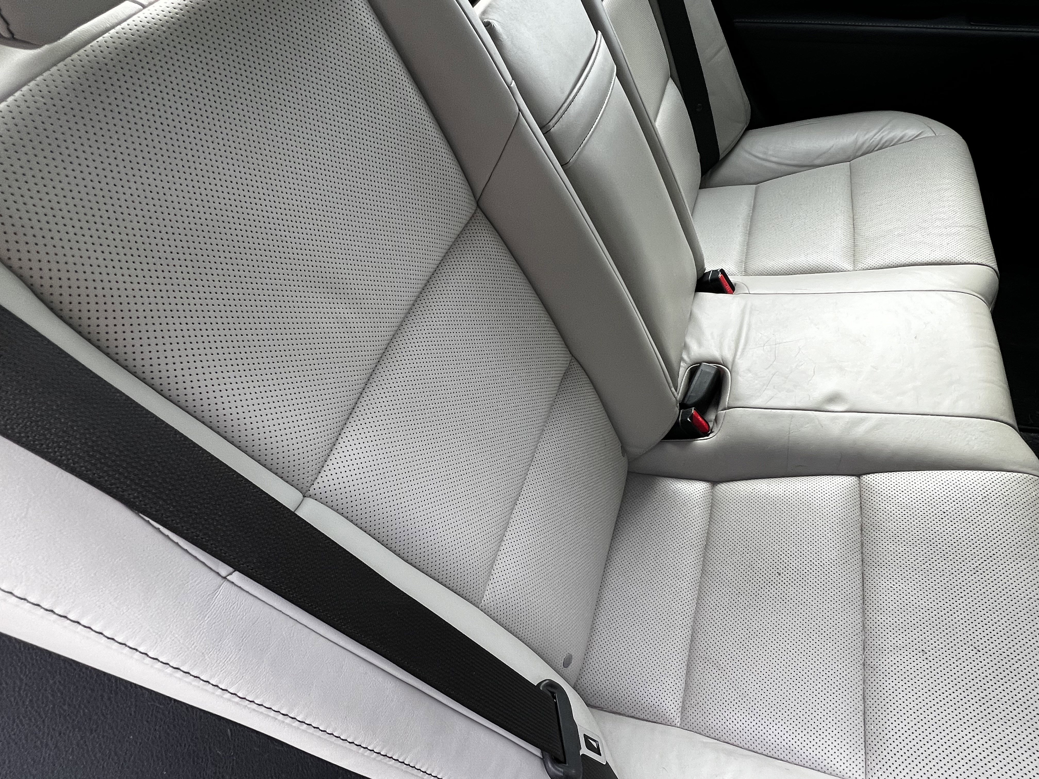 Used 2013 Lexus ES 350 w/ Luxury Pkg FWD image 40