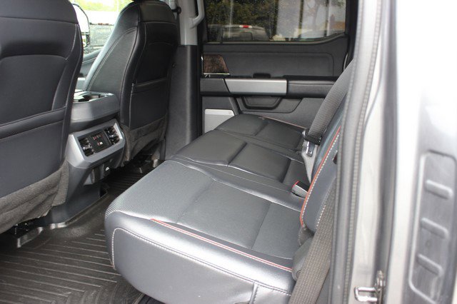 Used 2024 Ford F350 Lariat w/ Lariat Ultimate Package image 7
