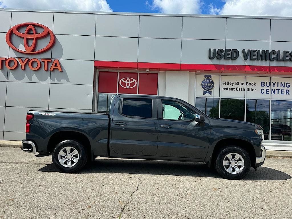 Used 2021 Chevrolet Silverado 1500 LT AWD/4WD image 7