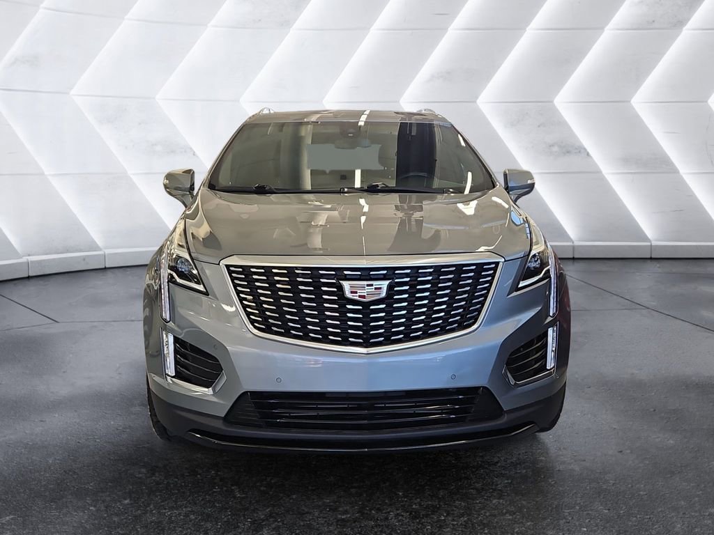 Used 2023 Cadillac XT5 Luxury image 2