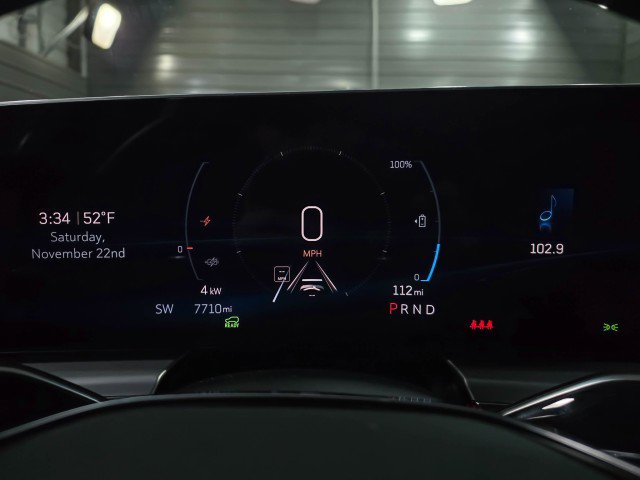 Used 2024 Cadillac Lyriq Sport image 24