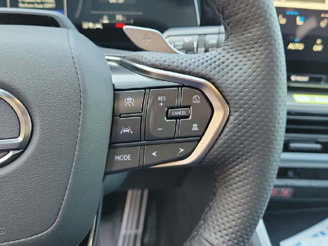 New 2026 Lexus TX 500h AWD w/ Technology Package image 23
