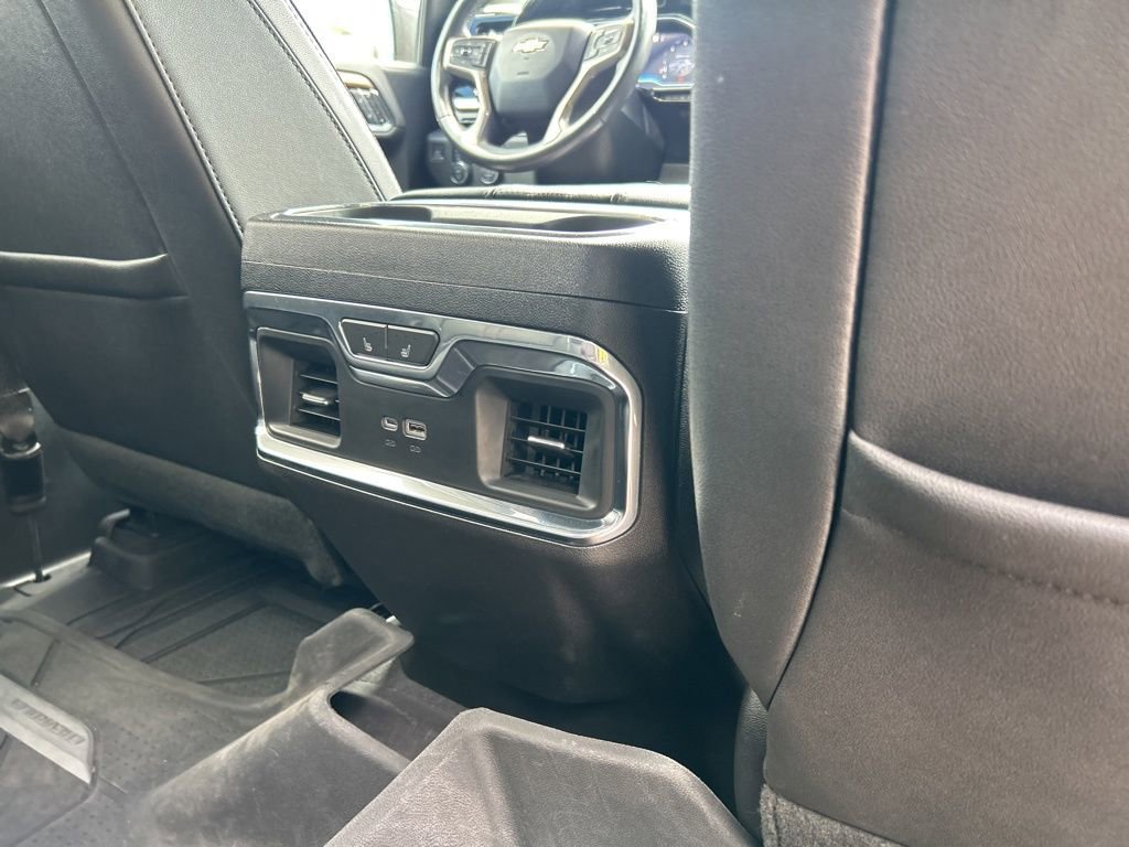 Used 2023 Chevrolet Silverado 1500 High Country w/ Technology Package AWD/4WD image 49