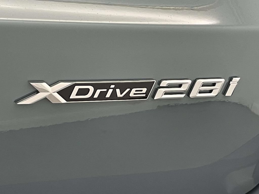 New 2027 BMW X1 xDrive28i AWD/4WD image 10