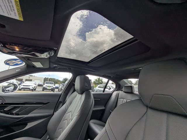 Used 2026 BMW 530i RWD image 19