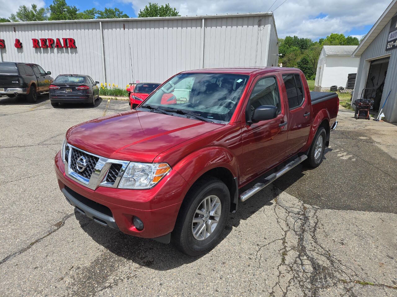 Used 2019 Nissan Frontier SV image 4