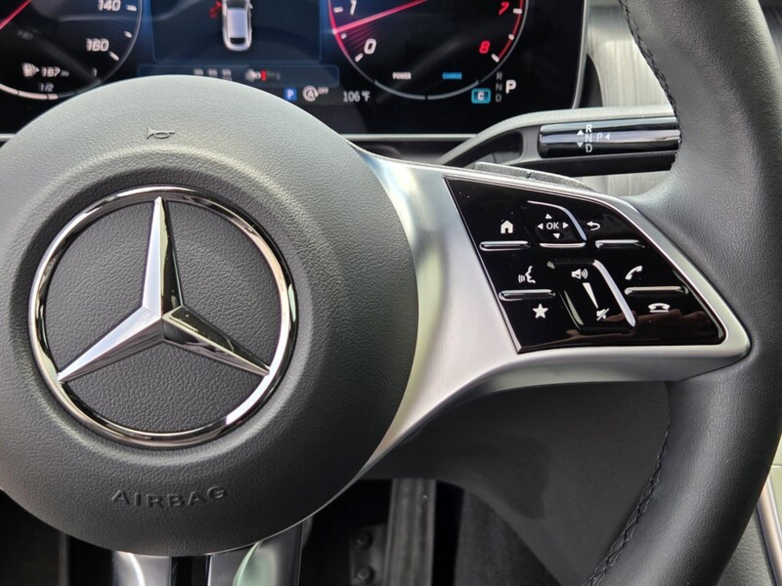 Certified 2025 Mercedes-Benz GLC 300 4MATIC image 27