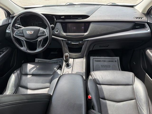 Used 2018 Cadillac XT5 Luxury w/ Driver Awareness Package AWD/4WD image 24
