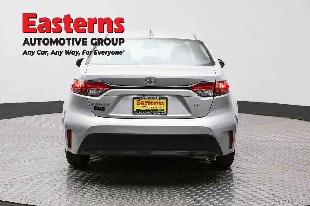 Used 2023 Toyota Corolla LE image 6