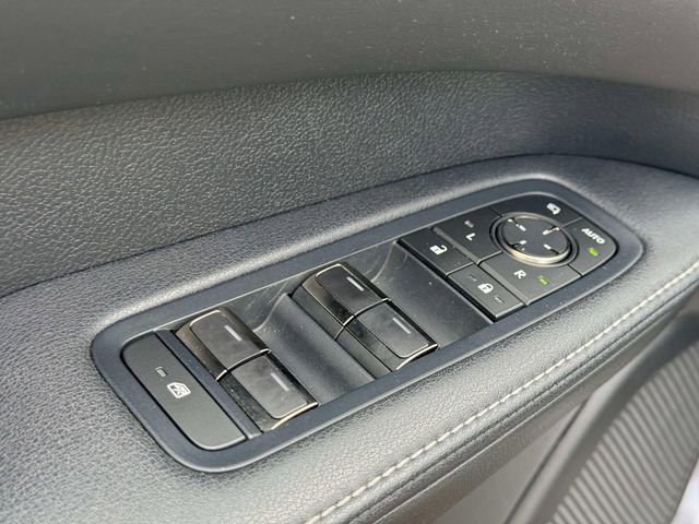 Used 2023 Lexus RX 350 Premium w/ Accessory Package (Z1) AWD/4WD image 22