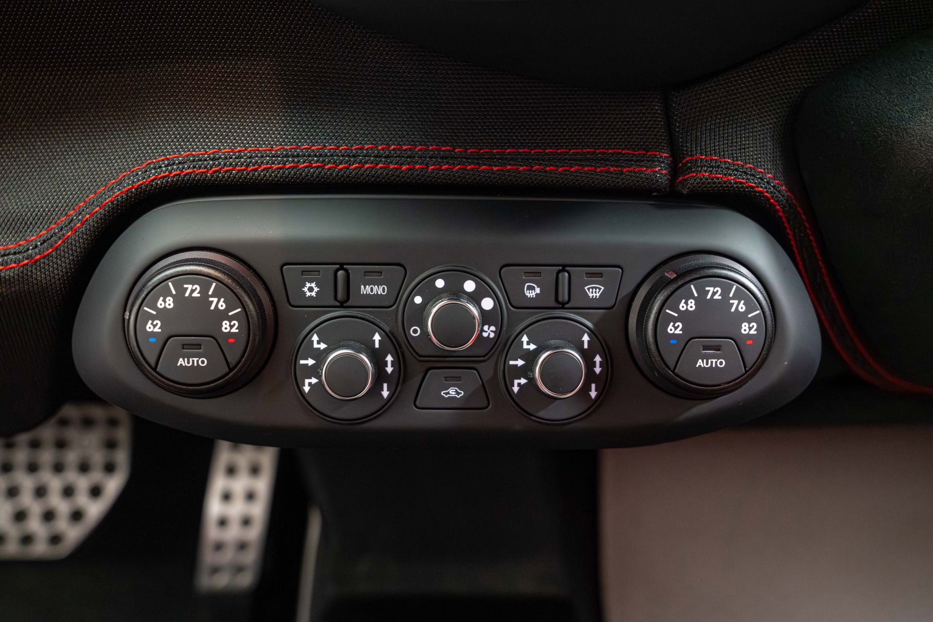 Certified 2015 Ferrari 458 Speciale Coupe RWD image 39