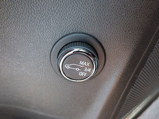 Used 2021 Buick Envision Avenir w/ Technology Package II AWD/4WD image 18