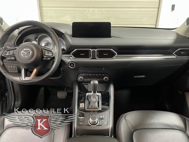 Used 2025 MAZDA CX-5 Carbon Edition image 13