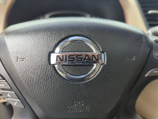 Used 2017 Nissan Pathfinder Platinum AWD/4WD image 25