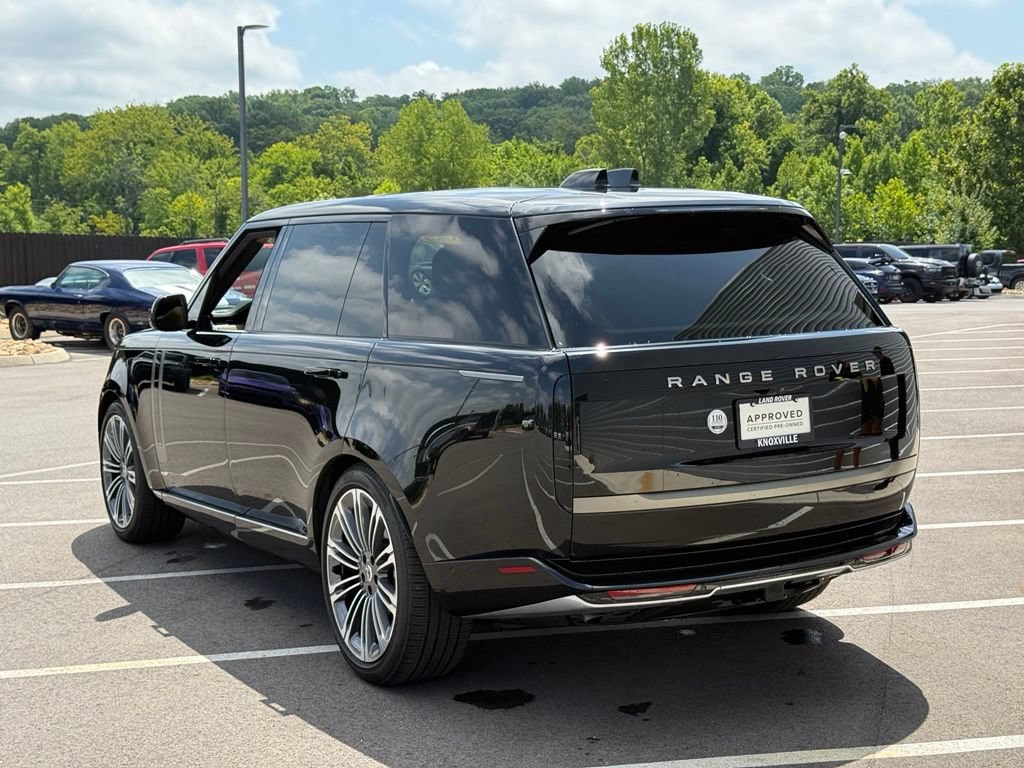 Certified 2025 Land Rover Range Rover Long Wheelbase SE AWD/4WD image 8