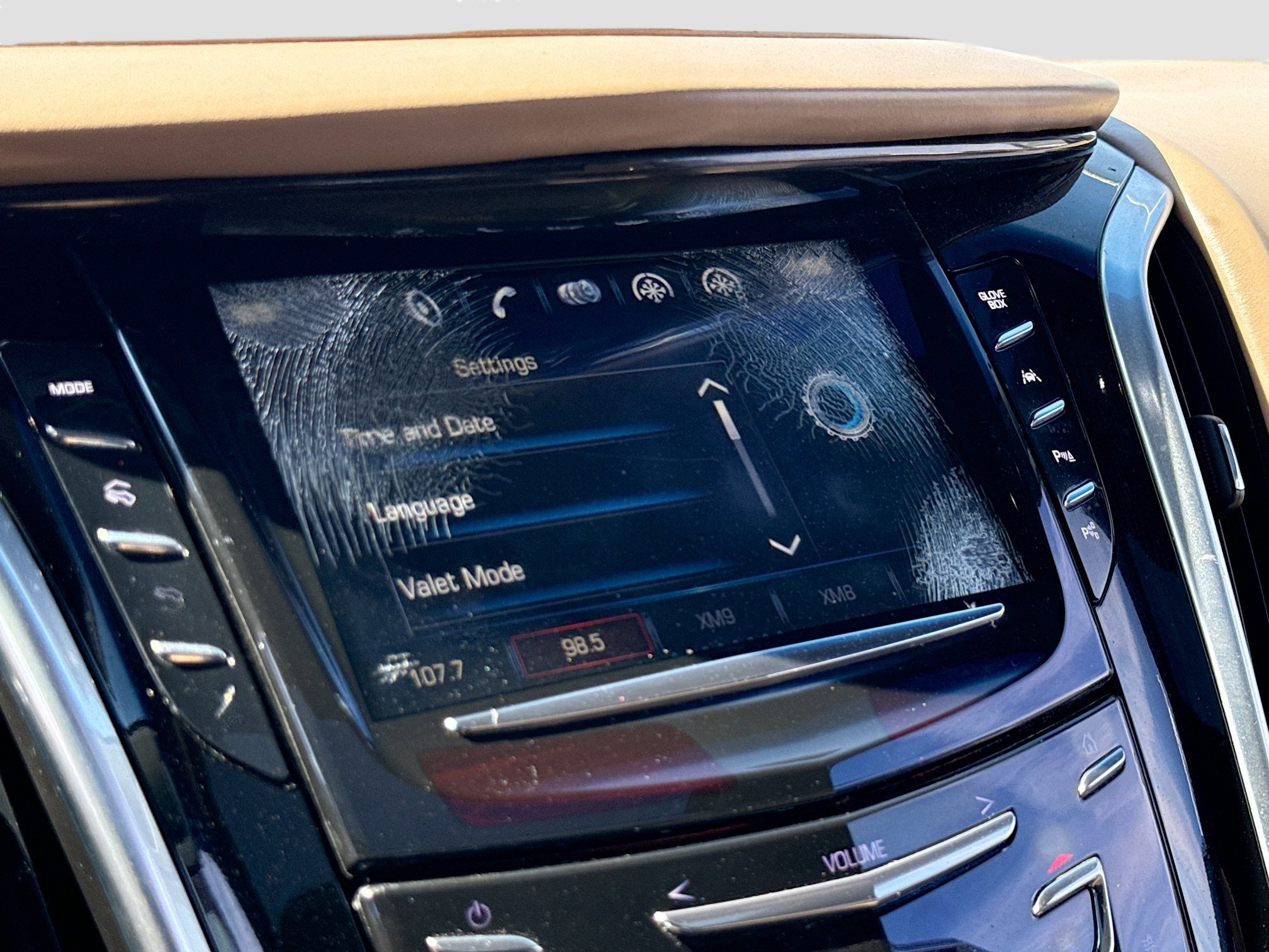 Used 2018 Cadillac Escalade ESV Platinum image 10