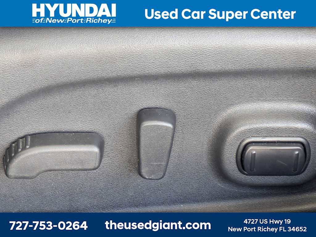 Used 2013 Nissan Altima 2.5 SL FWD image 22