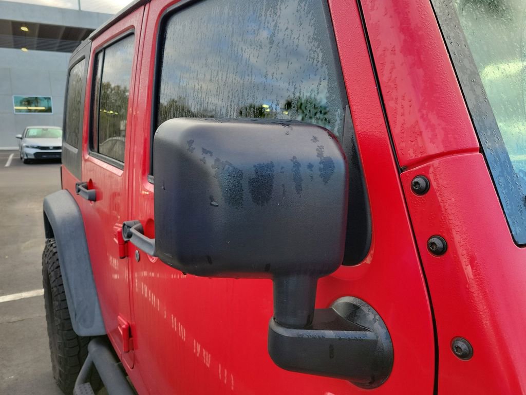 Used 2015 Jeep Wrangler Unlimited Sport w/ Connectivity Group image 8