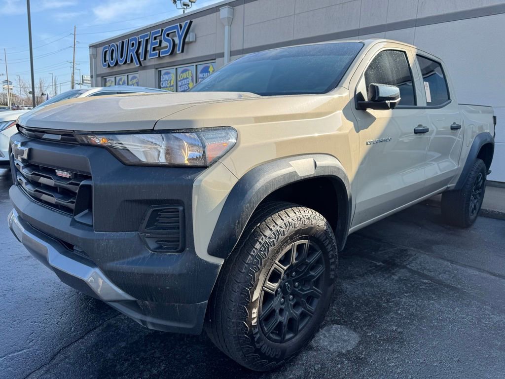 Used 2024 Chevrolet Colorado Trail Boss w/ Technology Package