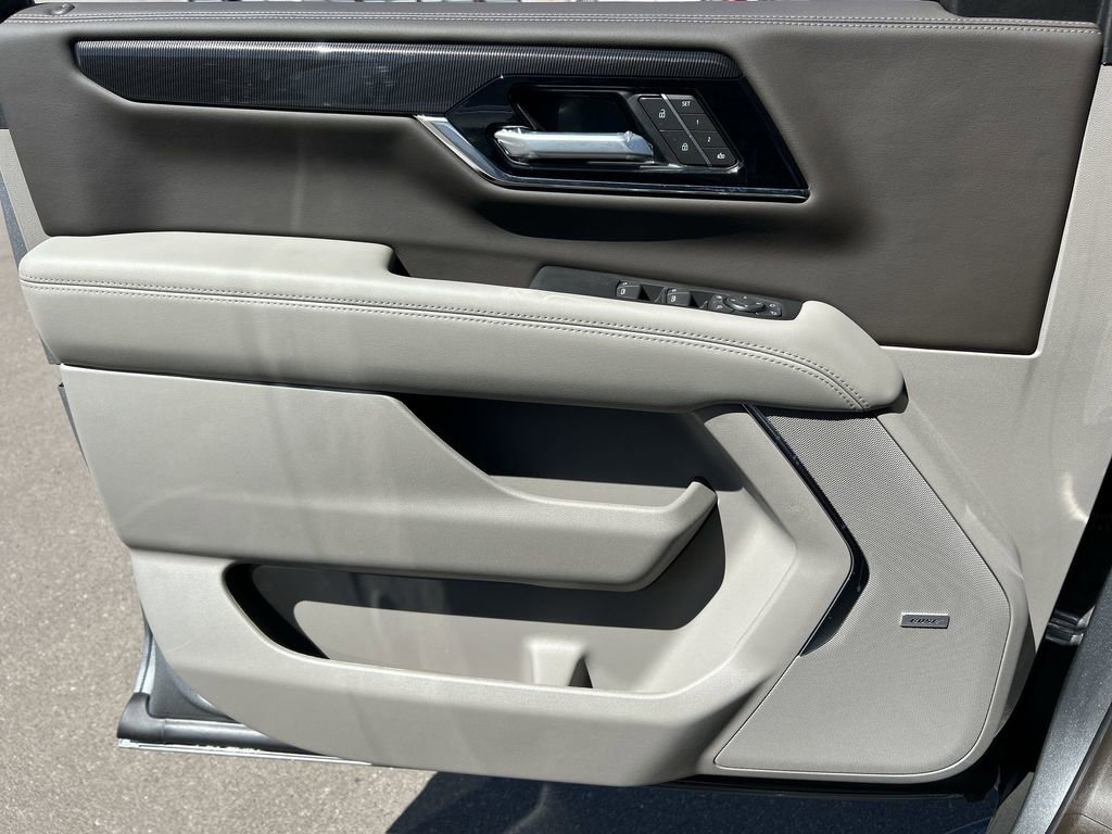 New 2026 GMC Yukon XL Elevation image 22