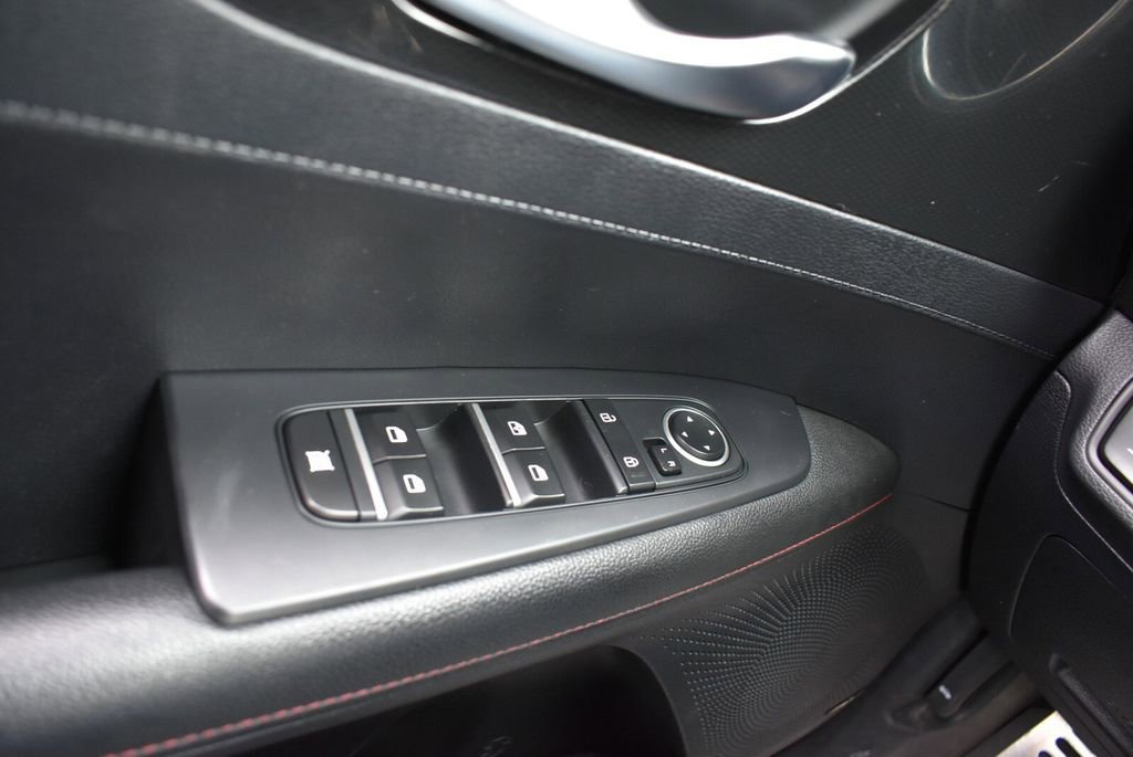 Used 2020 Kia Forte GT image 28