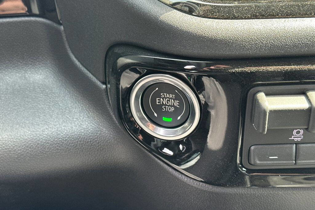 New 2026 Chevrolet Silverado 1500 ZR2 image 22