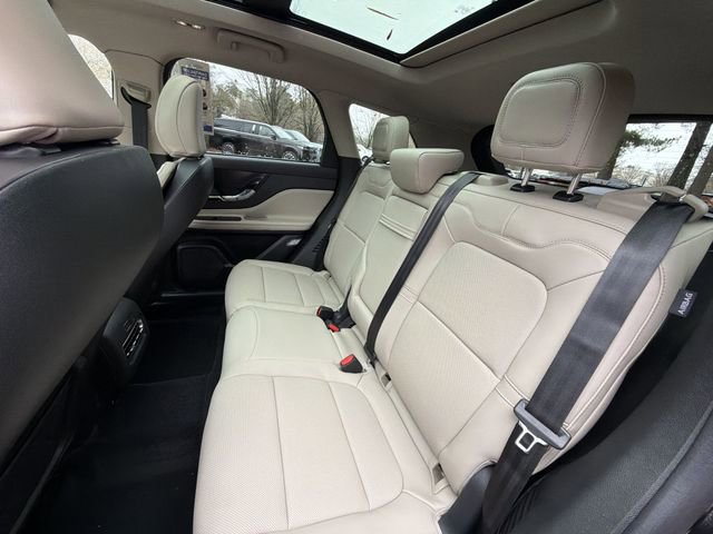 New 2026 Lincoln Corsair Reserve image 23