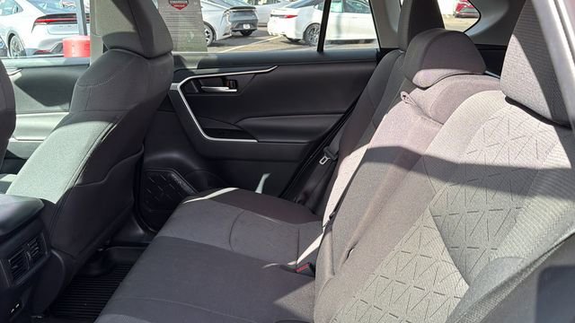 Used 2021 Toyota RAV4 XLE w/ Convenience Package AWD/4WD image 24