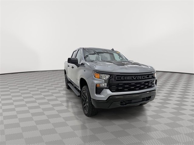 Certified 2025 Chevrolet Silverado 1500 Custom Trail Boss w/ Dark Appearance Package image 2