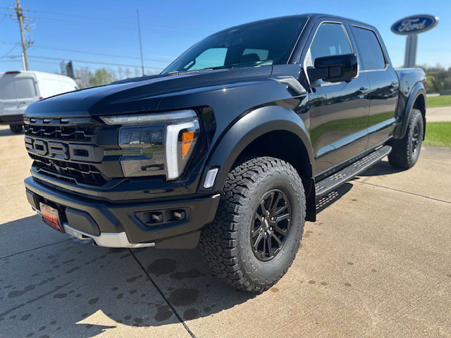 New 2026 Ford F150 Raptor AWD/4WD image 1