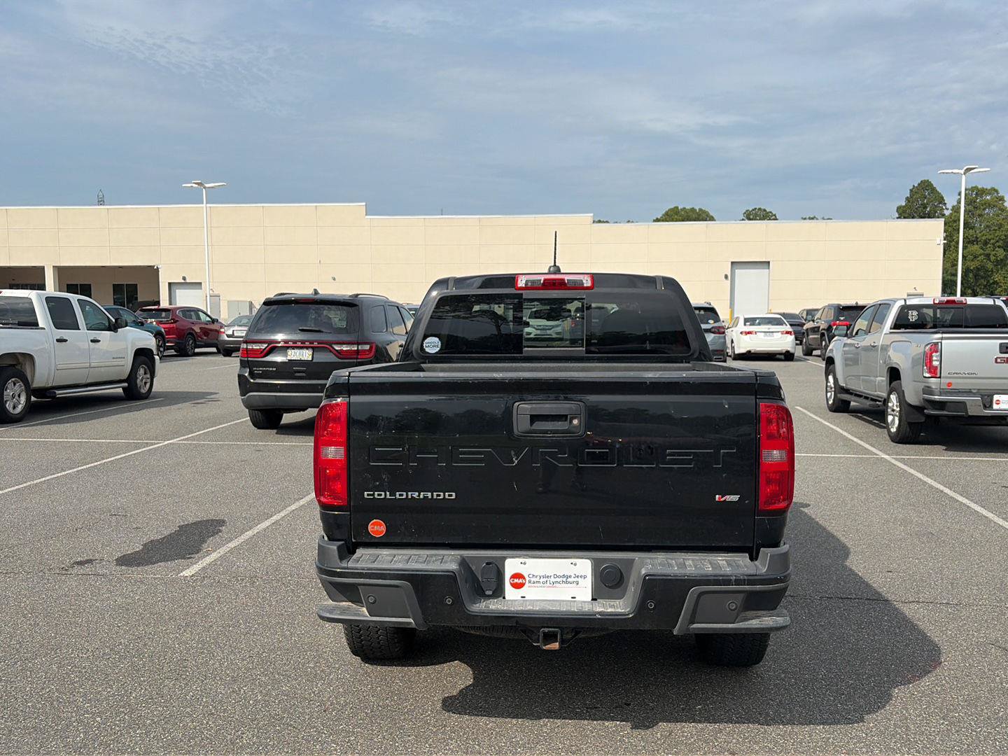 Used 2022 Chevrolet Colorado Z71 AWD/4WD image 5