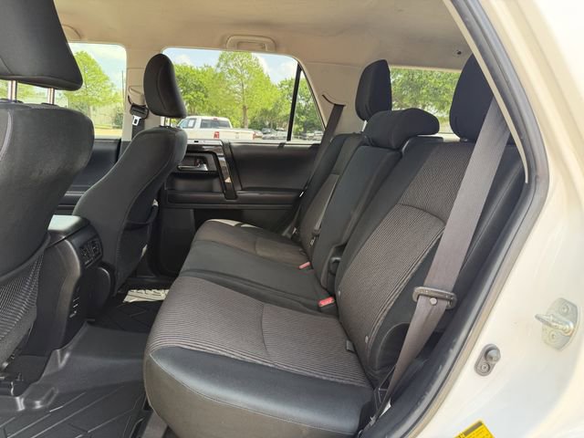 Used 2018 Toyota 4Runner TRD Off-Road AWD/4WD image 26