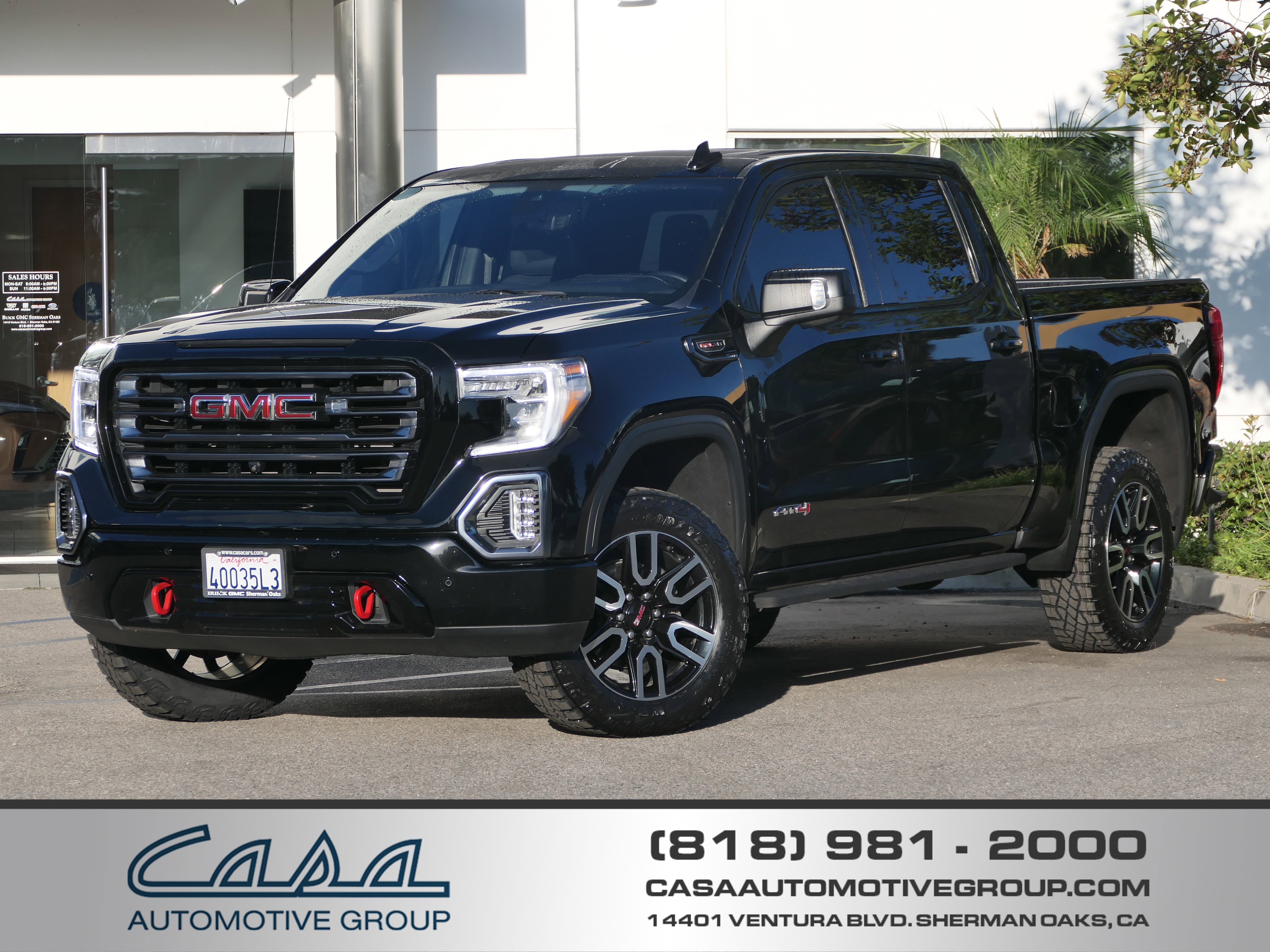 Used 2022 GMC Sierra 1500 AT4 w/ AT4 Premium Package image 1