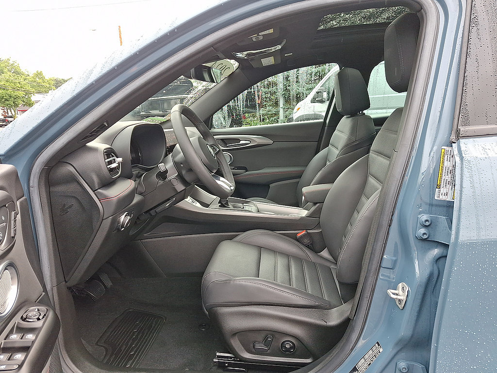 Used 2024 Dodge Hornet GT Plus AWD/4WD image 3