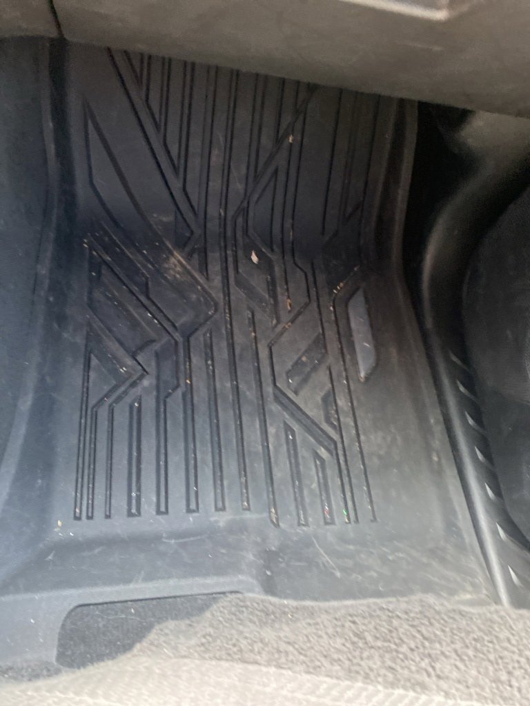 Used 2023 Chevrolet Colorado Trail Boss w/ LPO, Dark Essentials Package image 4