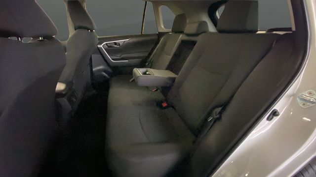 Used 2023 Toyota RAV4 LE AWD/4WD image 22