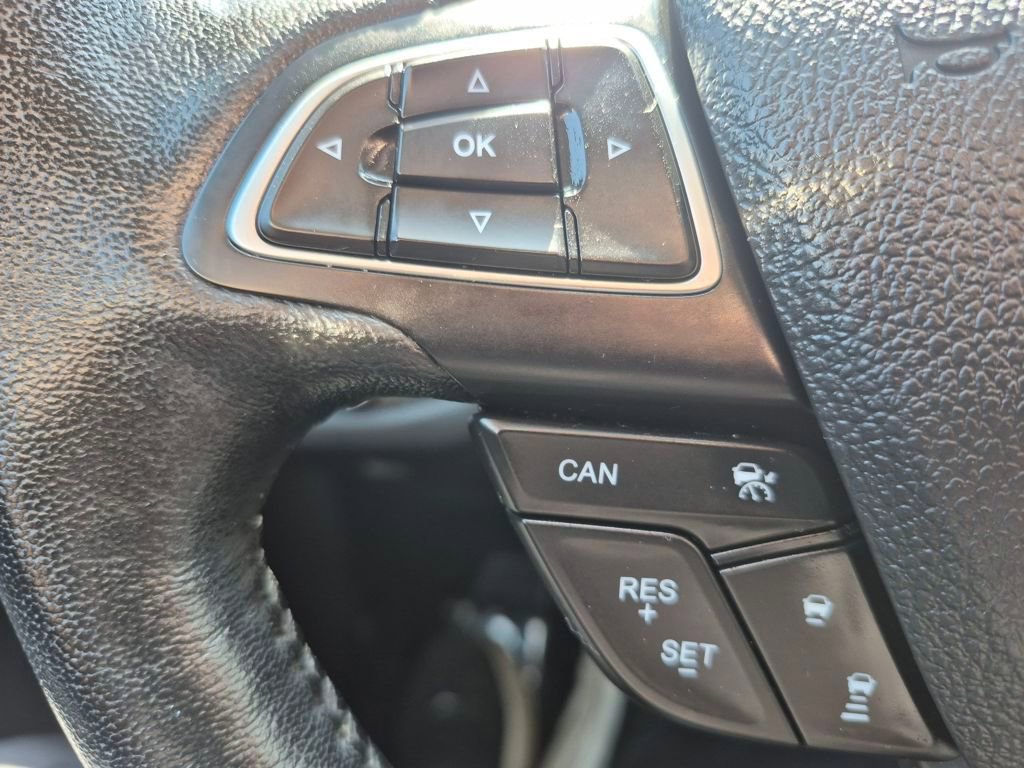 Used 2019 Ford Escape SEL image 21